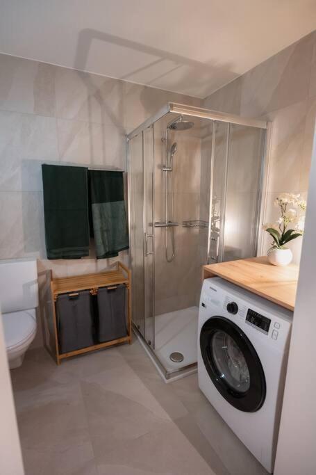 Appartement Spacieux Au Centre De La Gruyere Broc Zewnętrze zdjęcie